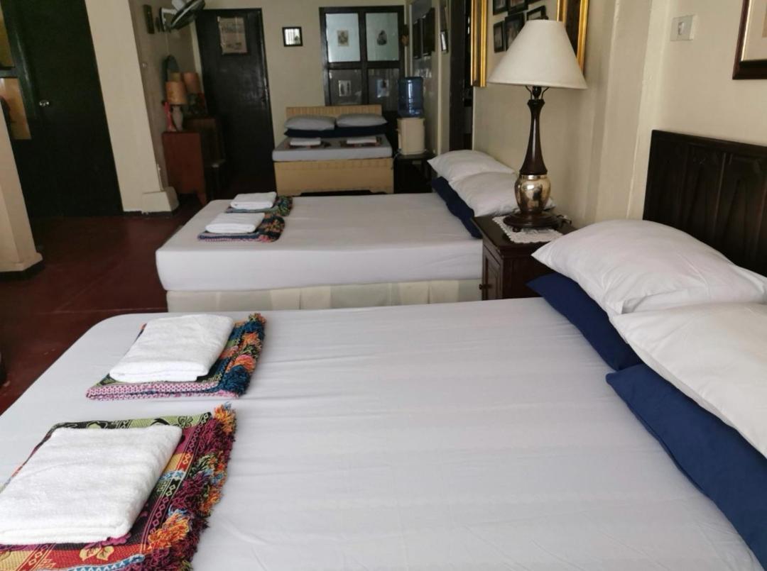 Taal Casa Conchita Bed & Breakfast מראה חיצוני תמונה